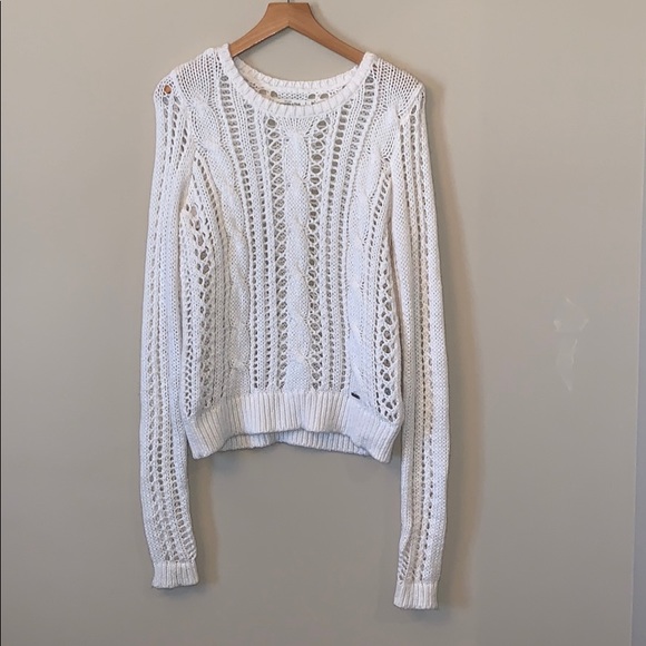Abercrombie & Fitch Sweaters - 🍉 Abercrombie & Finch Cream Sweater